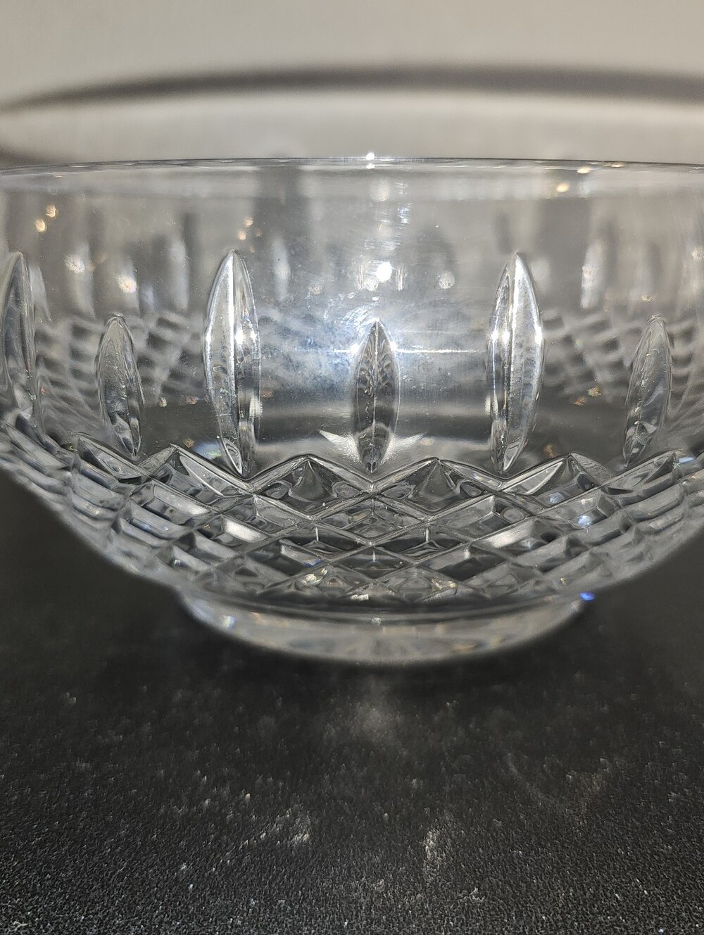 Vintage Atlantis Crystal Hand Cut 8" Serving Bowl - Signed Atlantis - Picture 3 of 7